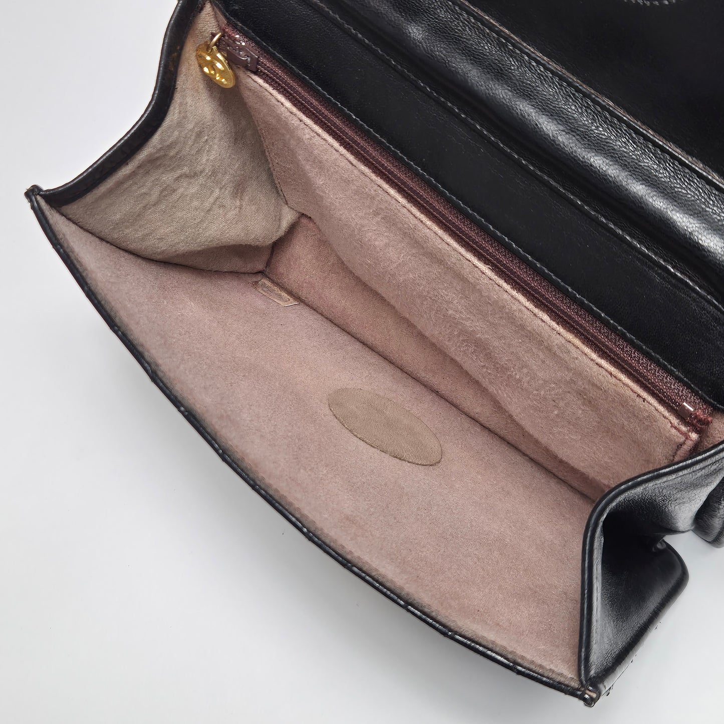 CHANEL Matelasse Single Flapbag Small Push-Lock (G4)