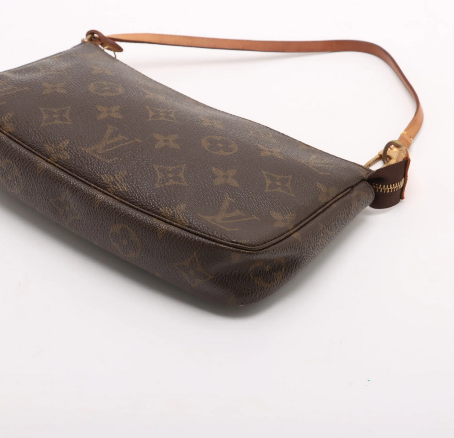 Louis Vuitton Monogram Pochette 21 (Z3)