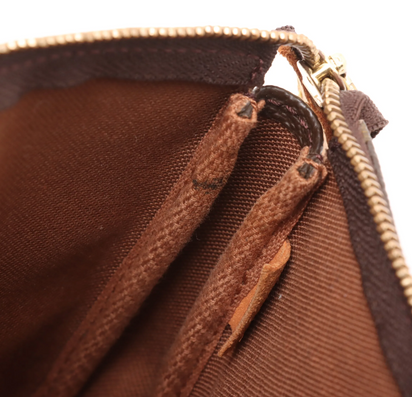 Louis Vuitton Monogram Pochette 21 (Z3)