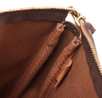 Louis Vuitton Monogram Pochette 21 (Z3)