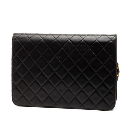CHANEL Matelasse Single Flapbag Medium Push-Lock (U2)