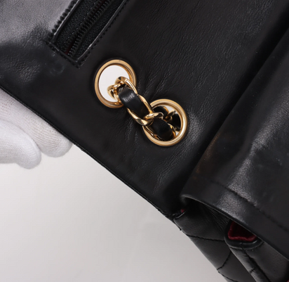 CHANEL Classic Double Flap Medium (U2)