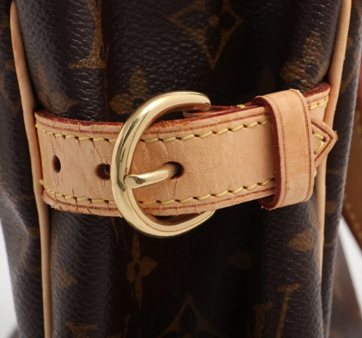 Louis Vuitton Monogram Batignolles 24 (Z3)