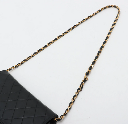 CHANEL Matelasse Single Flapbag Small Push-Lock (G4)