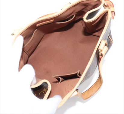 Louis Vuitton Monogram Batignolles 24 (Z3)