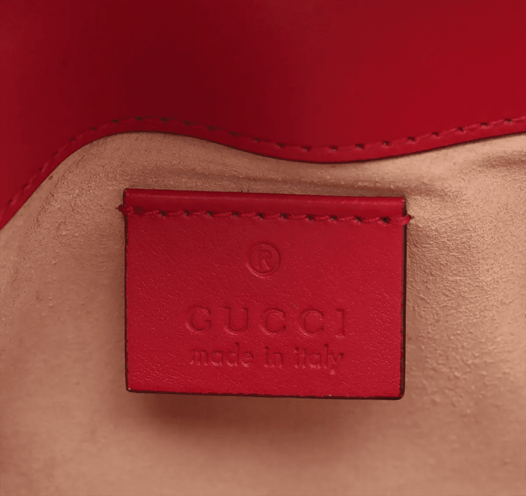 Gucci Marmont Matelasse Super Mini Rood (U2)