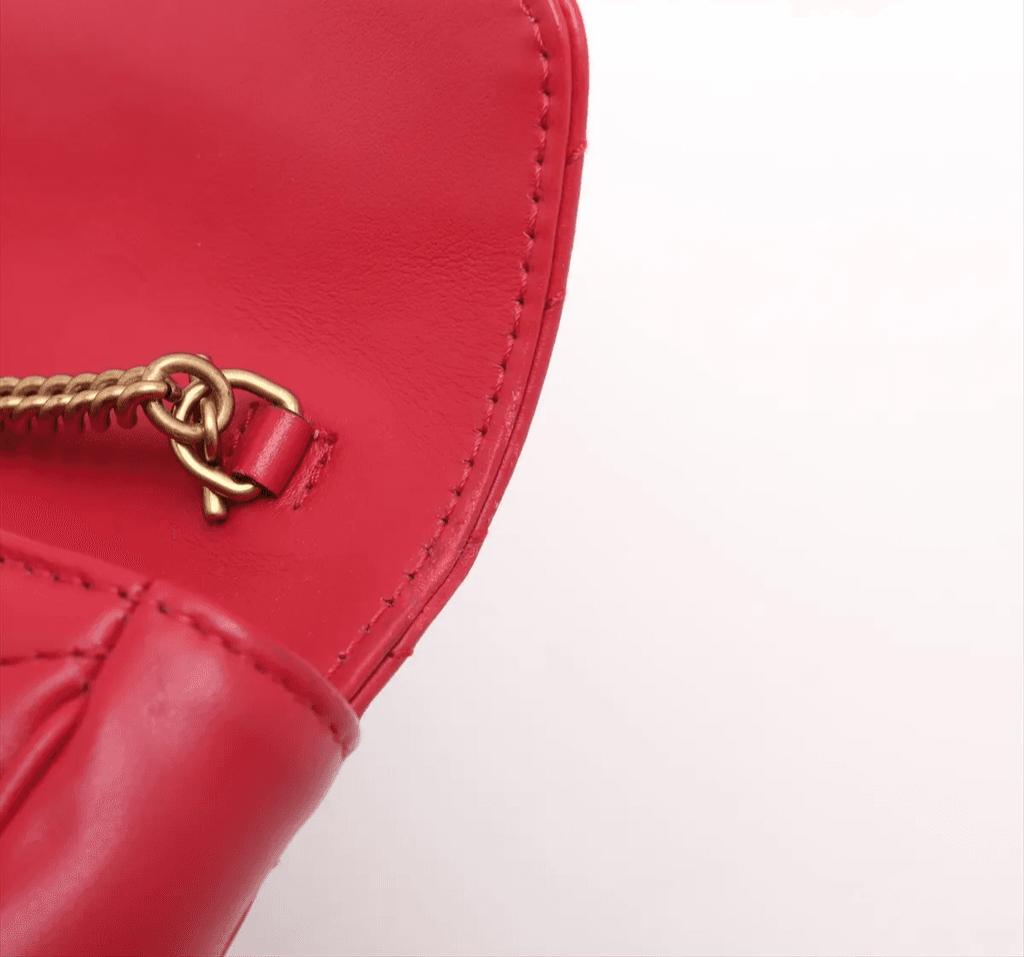 Gucci Marmont Matelasse Super Mini Rood (U2)