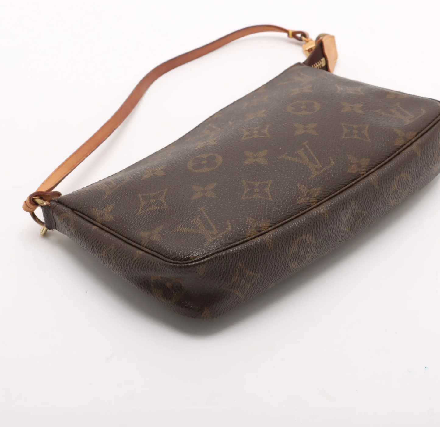Louis Vuitton Monogram Pochette 21 (Z3)